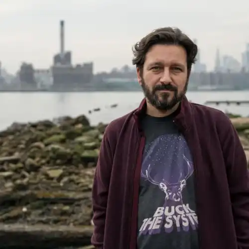 Julian Voloj